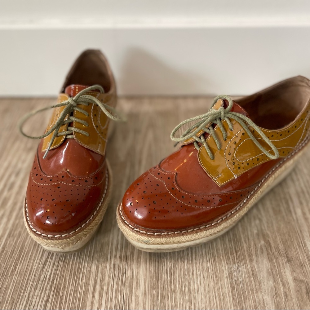 Vintage Oxford shoes